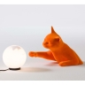 Petite lampe de table avec chat en velours orange